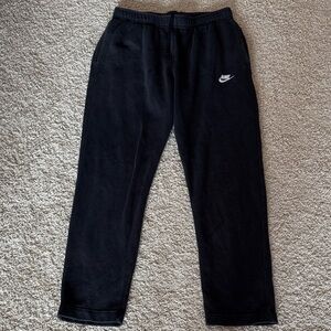 Nike Men's Black Joggers
